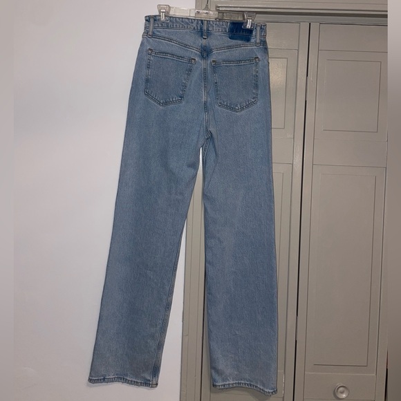Abercrombie Curve Love High Rise 90s Relaxed Jeans 28L - Picture 4 of 4